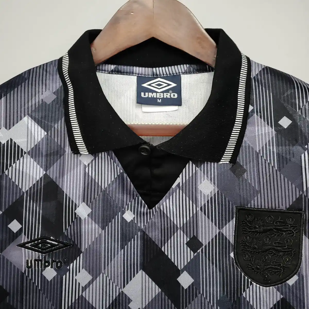 1990 retro england blackout special edition black football shirt 3
