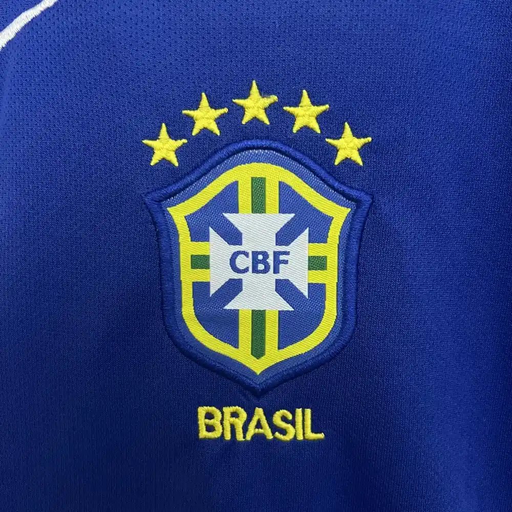2004 retro brazil away football shirt kids size 5