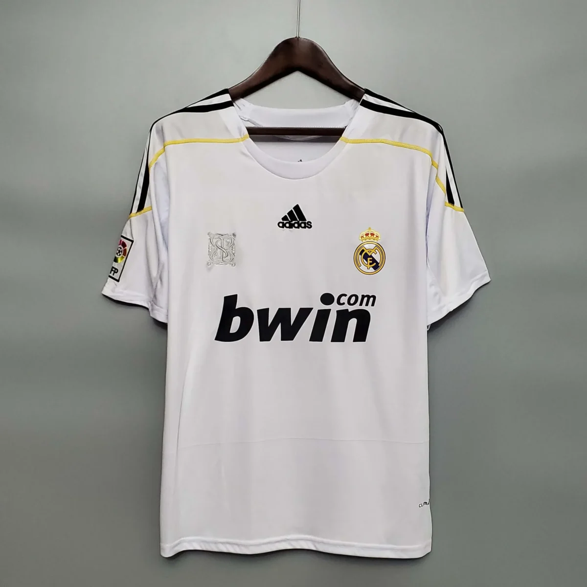 2009 2010 retro real madrid home football shirt 1