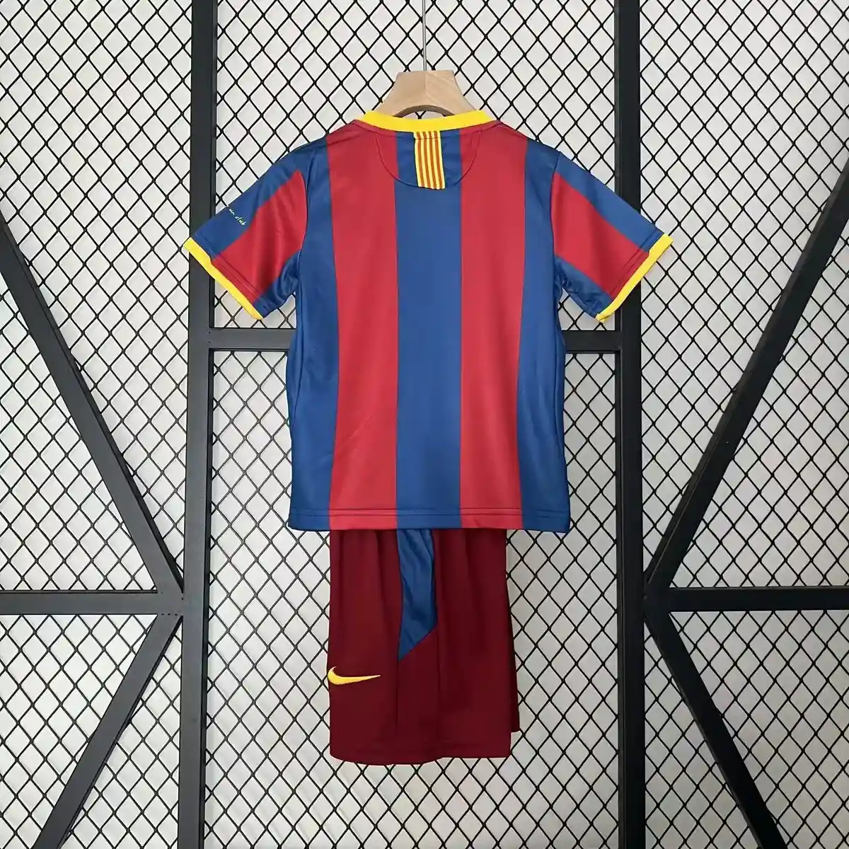 2010 2011 retro kids barcelona home football shirt 2