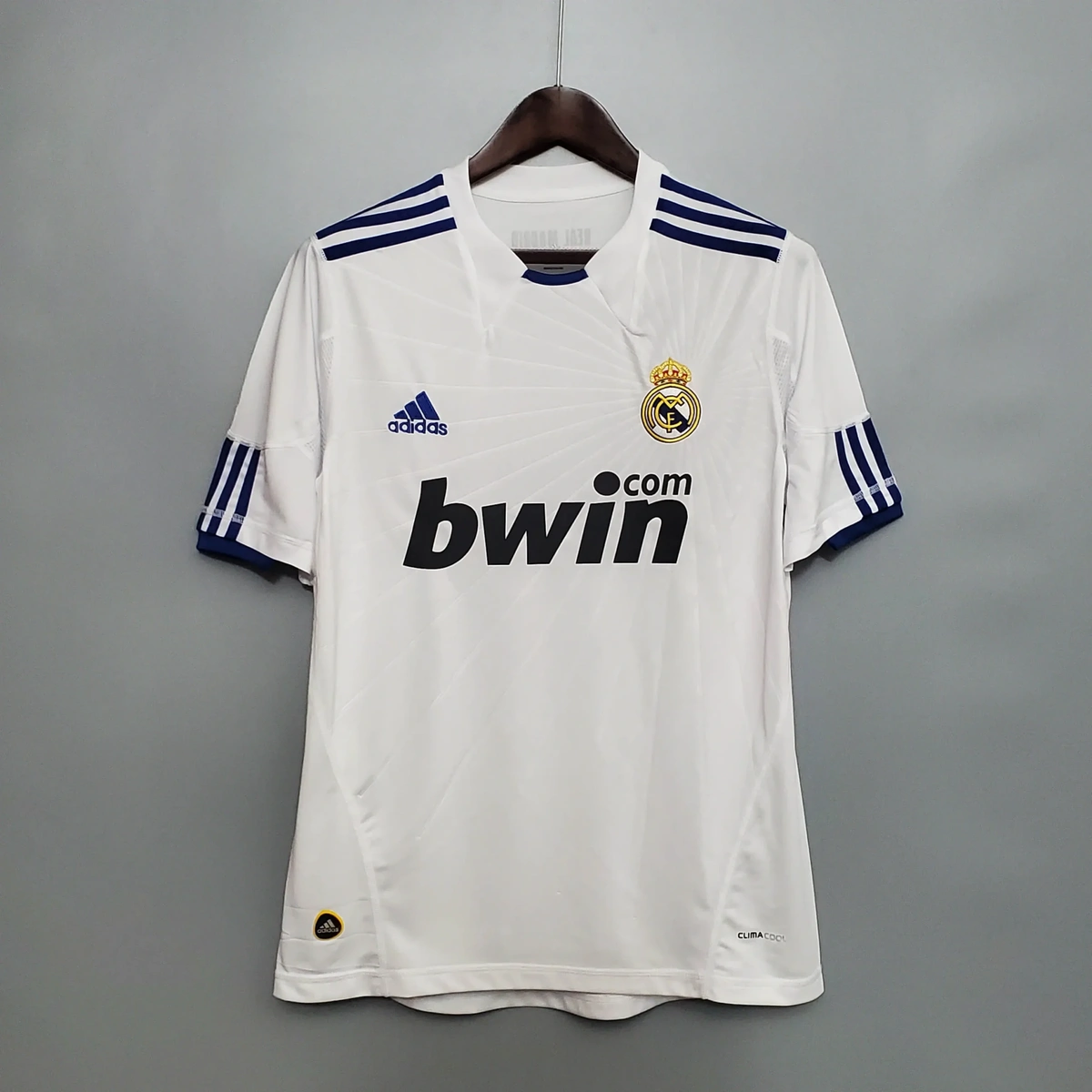 2010 2011 retro real madrid home football shirt 1