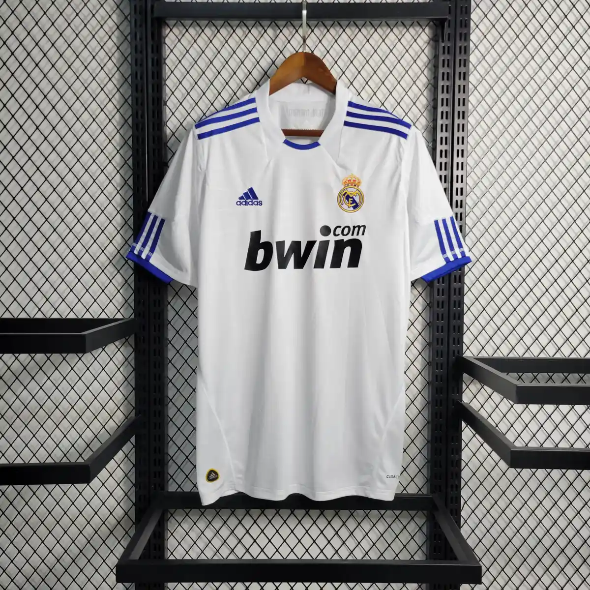 2010 2011 retro real madrid home soccer jersey 1