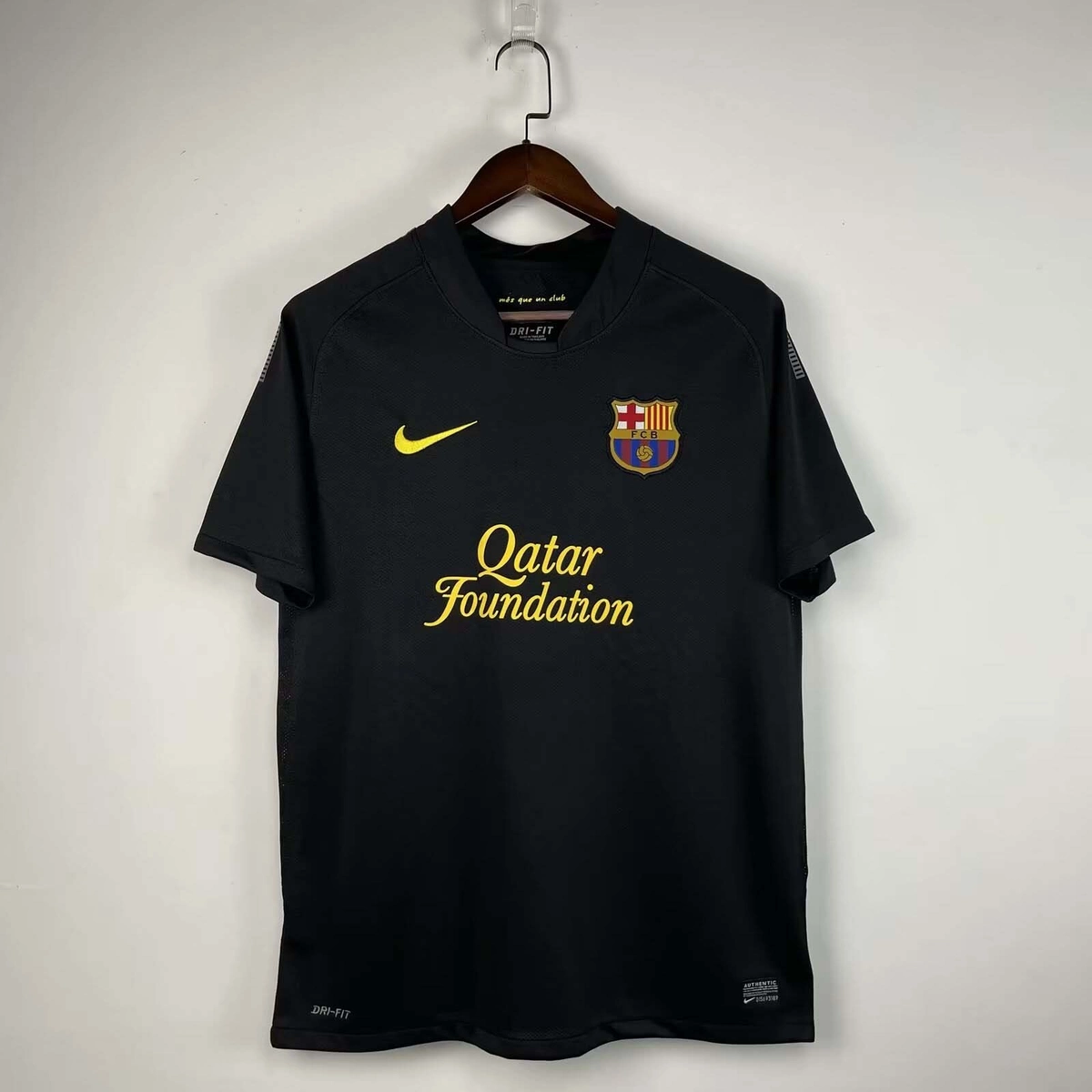 2011 2012 retro barcelona away football shirt 1