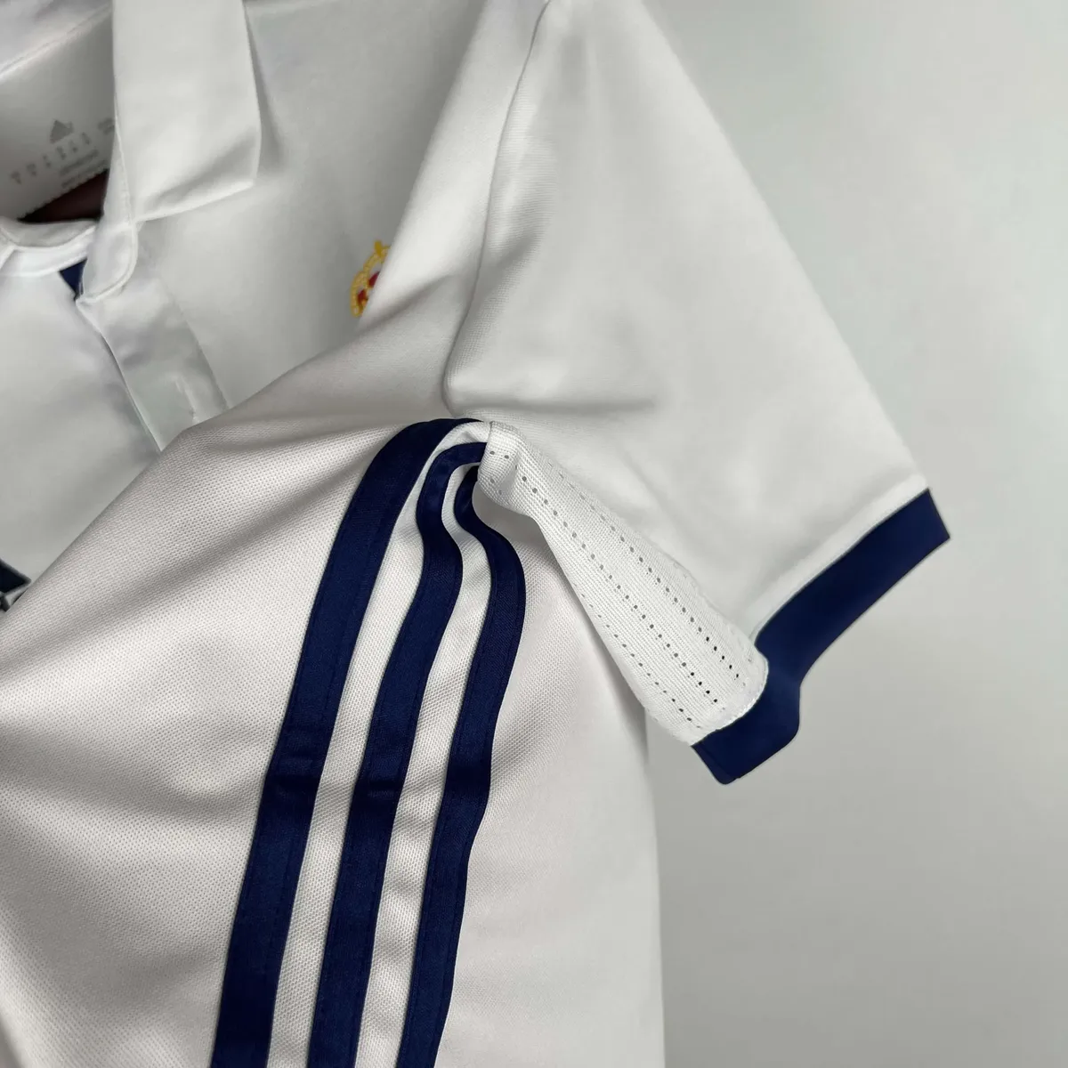 2016 2017 retro real madrid home football shirt 7