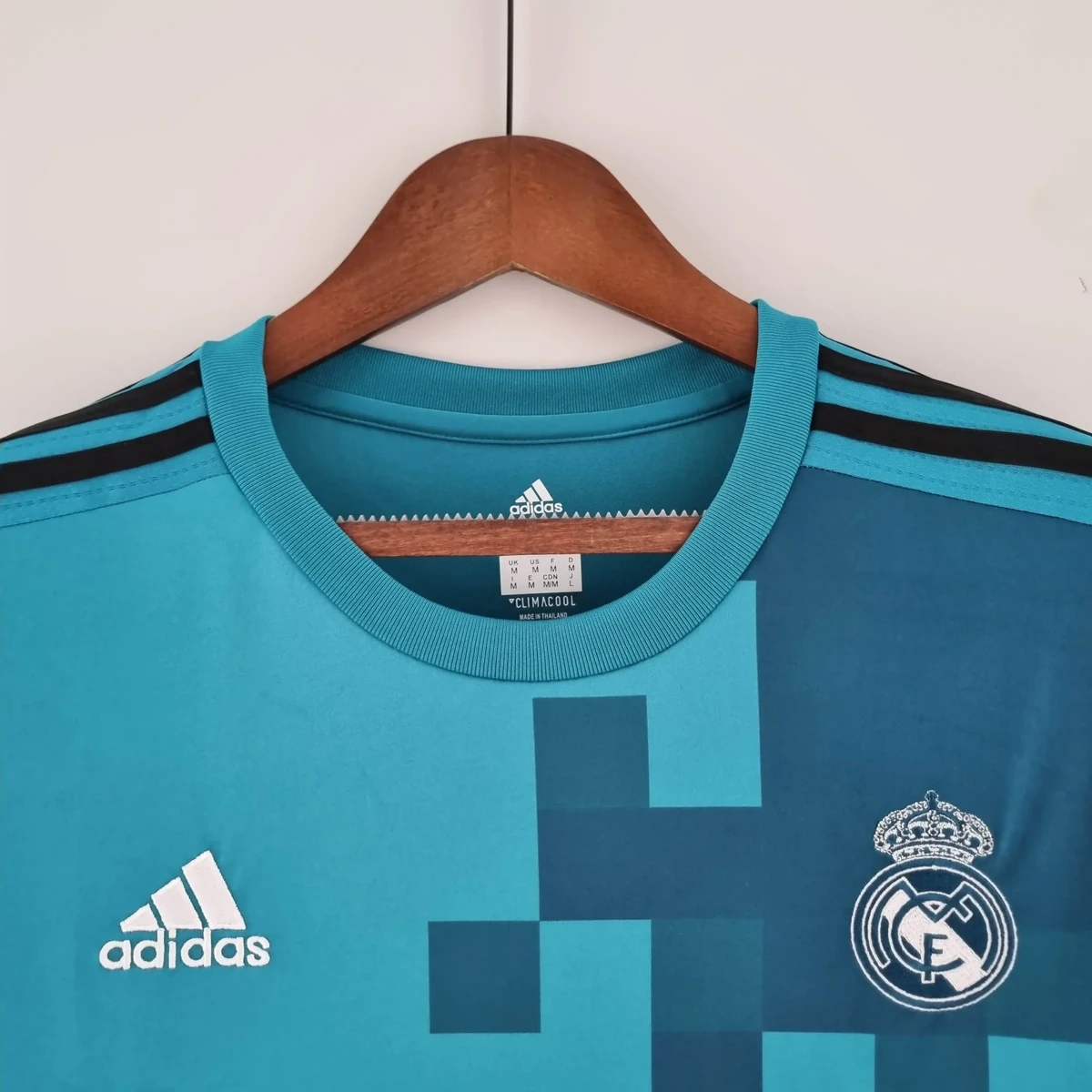 2017 2018 retro long sleeve real madrid third away 3