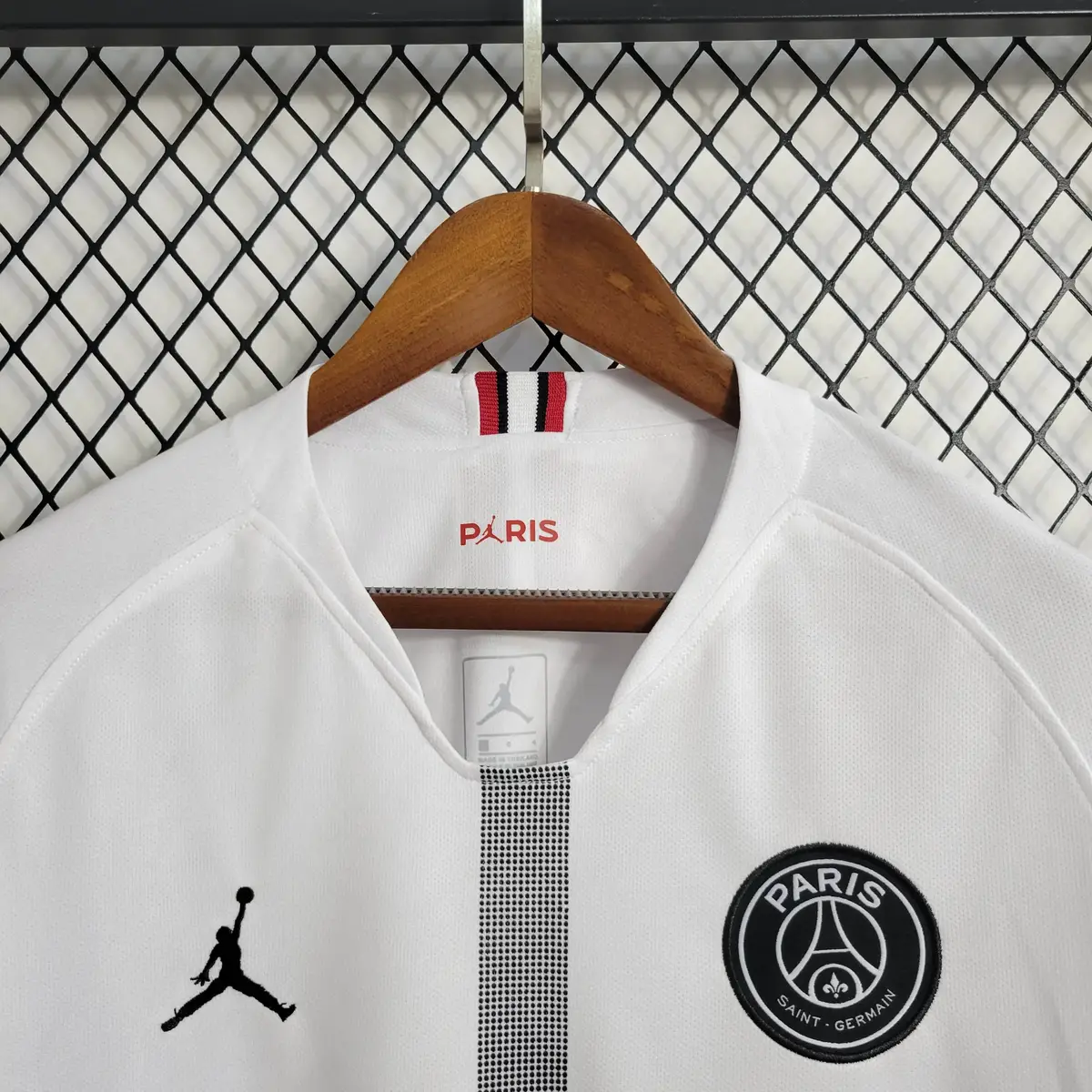 2018 2019 retro long sleeve paris saint germain away football shirt 3
