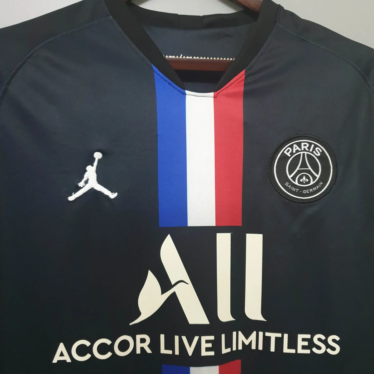 2019 2020 paris saint germain fourth away football shirt 3
