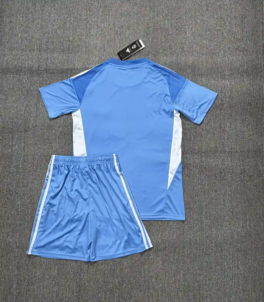 2025 2026 adult set real madrid goalkeeper soccer jersey 2