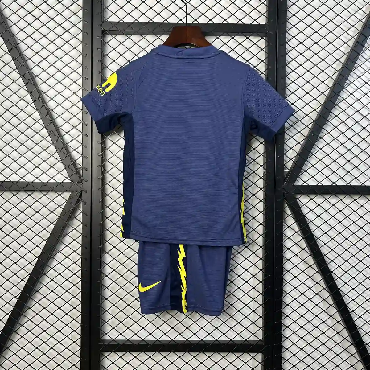 2025 2026 atletico madrid away football shirt kids size 2