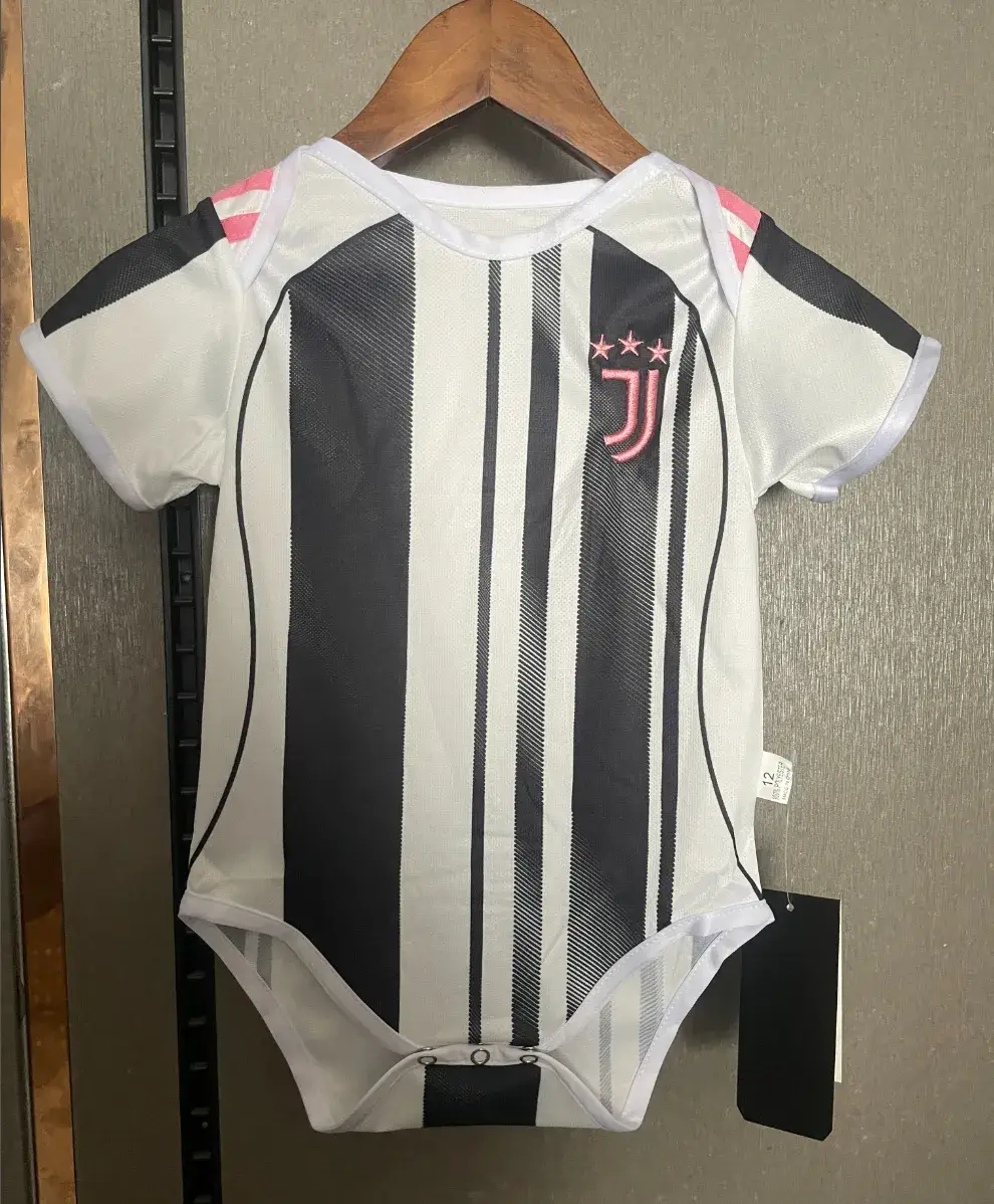 2025 2026 baby size juventus home football shirt 1