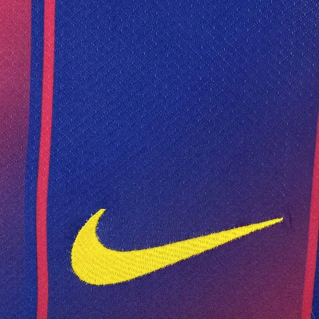 2025 2026 barcelona home football shirt 4