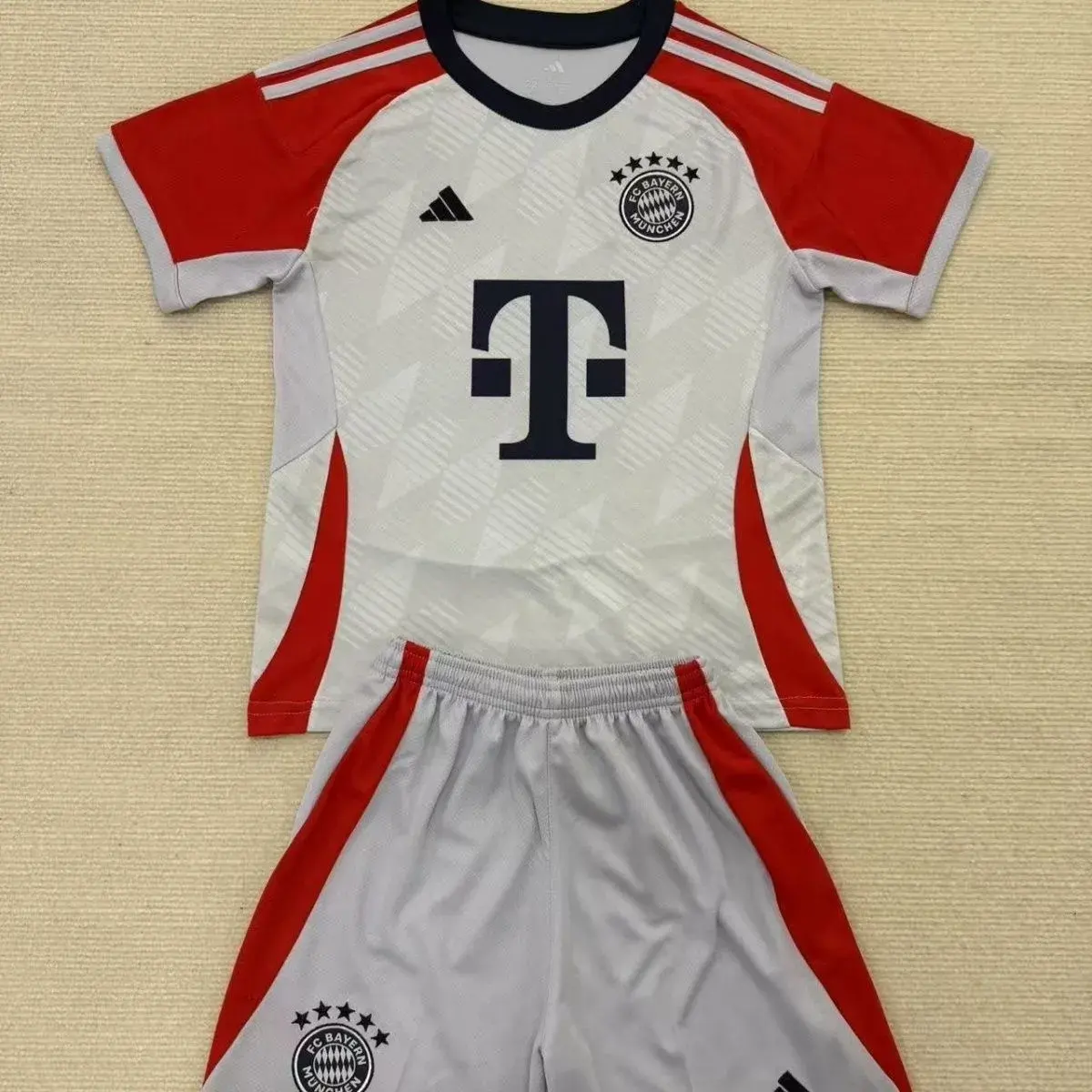 2025 2026 bayern munchen conceptversion football shirt kids size 1