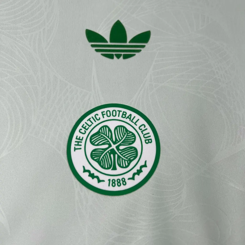 2025 2026 celtic f c pre match football shirt 4