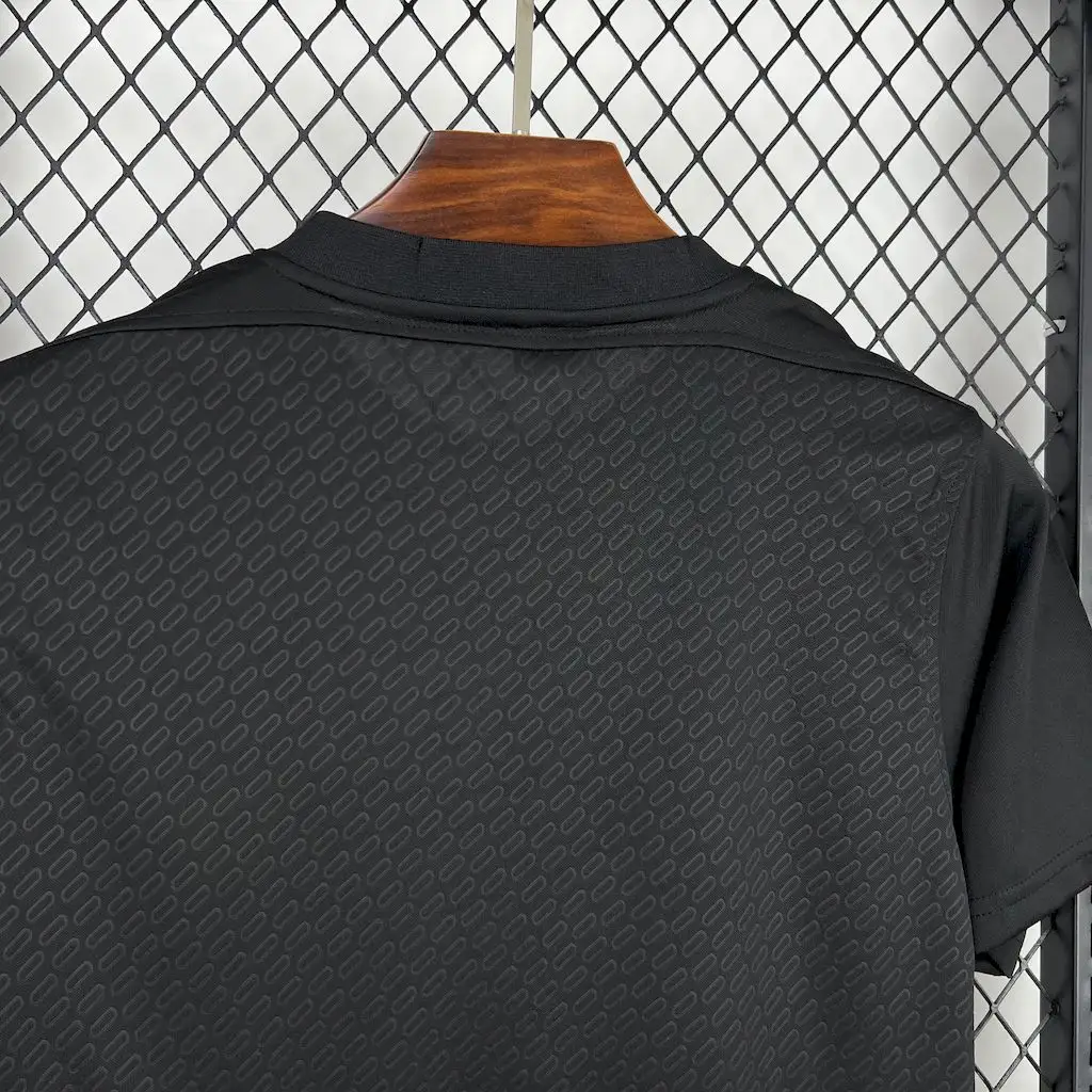 2025 2026 liverpool black special edition soccer jersey 7