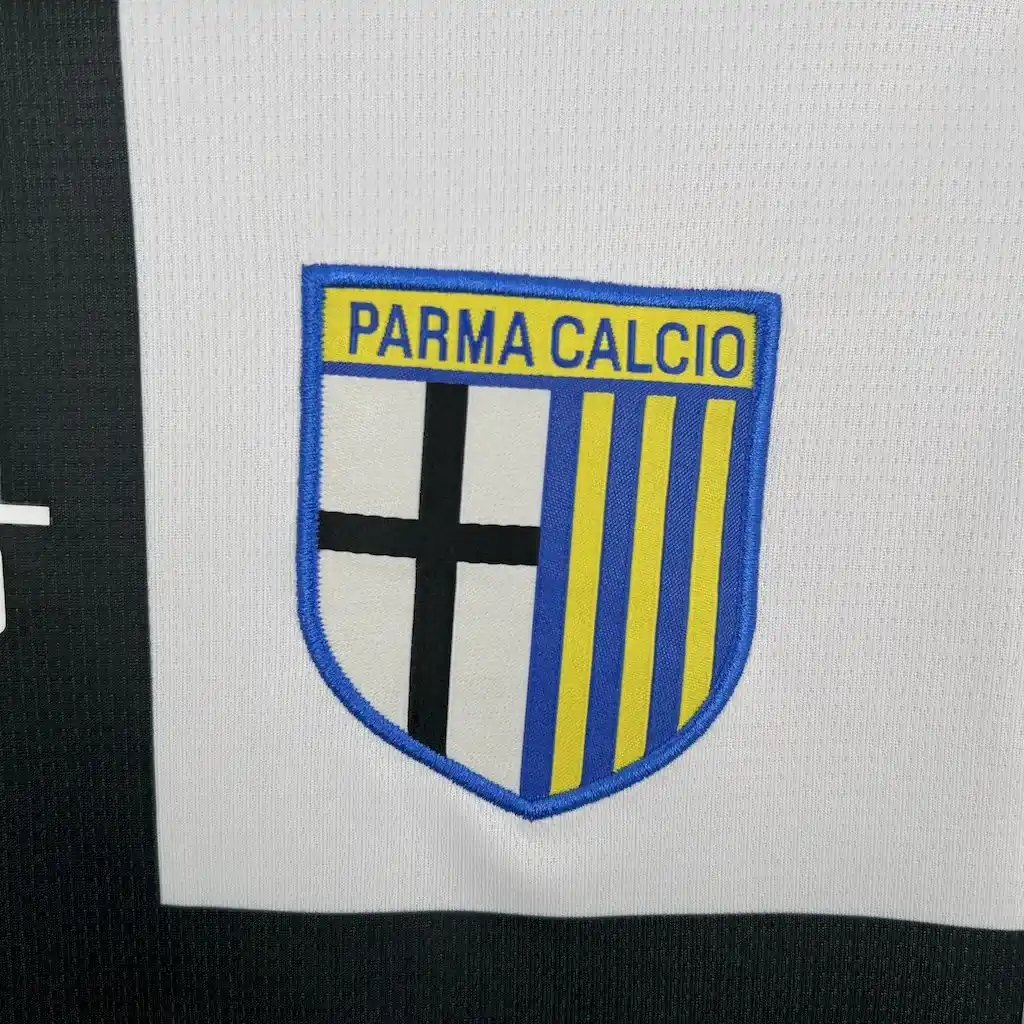 2025 2026 parma home football shirt 3