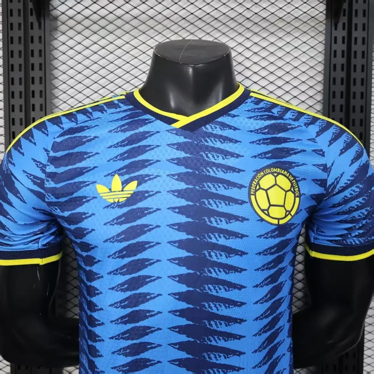 2025 2026 player colombia away football shirt 3