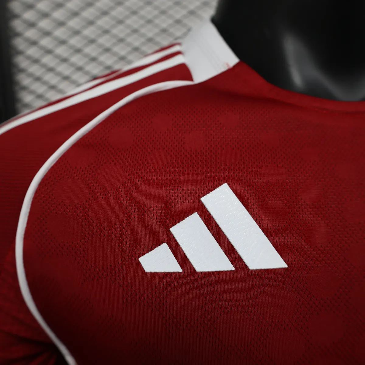 2025 2026 player liverpool home soccer jersey 5
