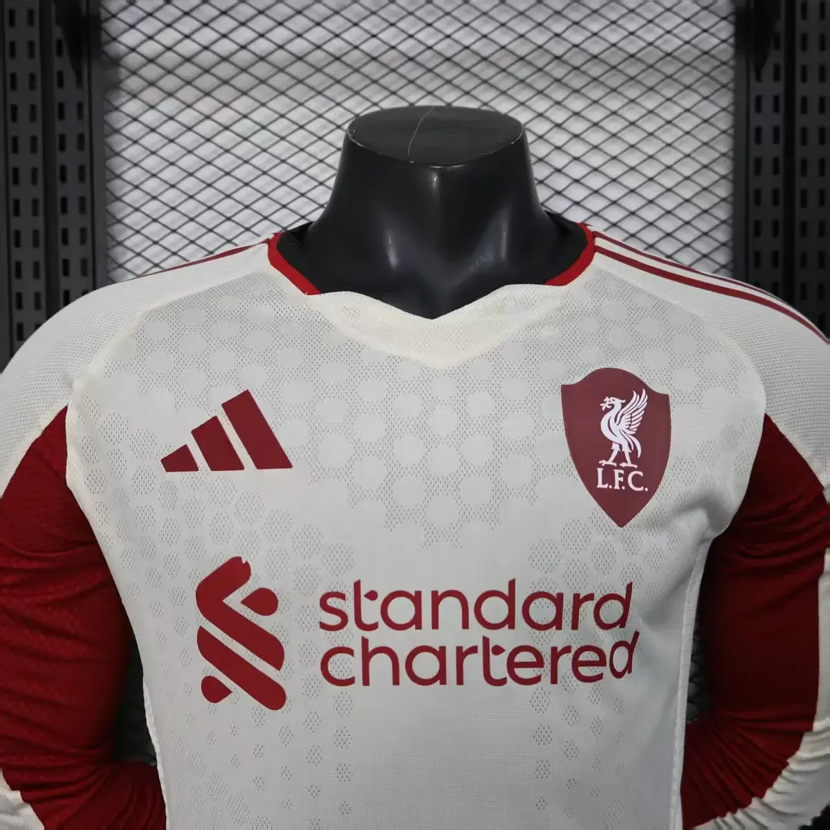 2025 2026 player long sleeve liverpool away soccer jersey 3