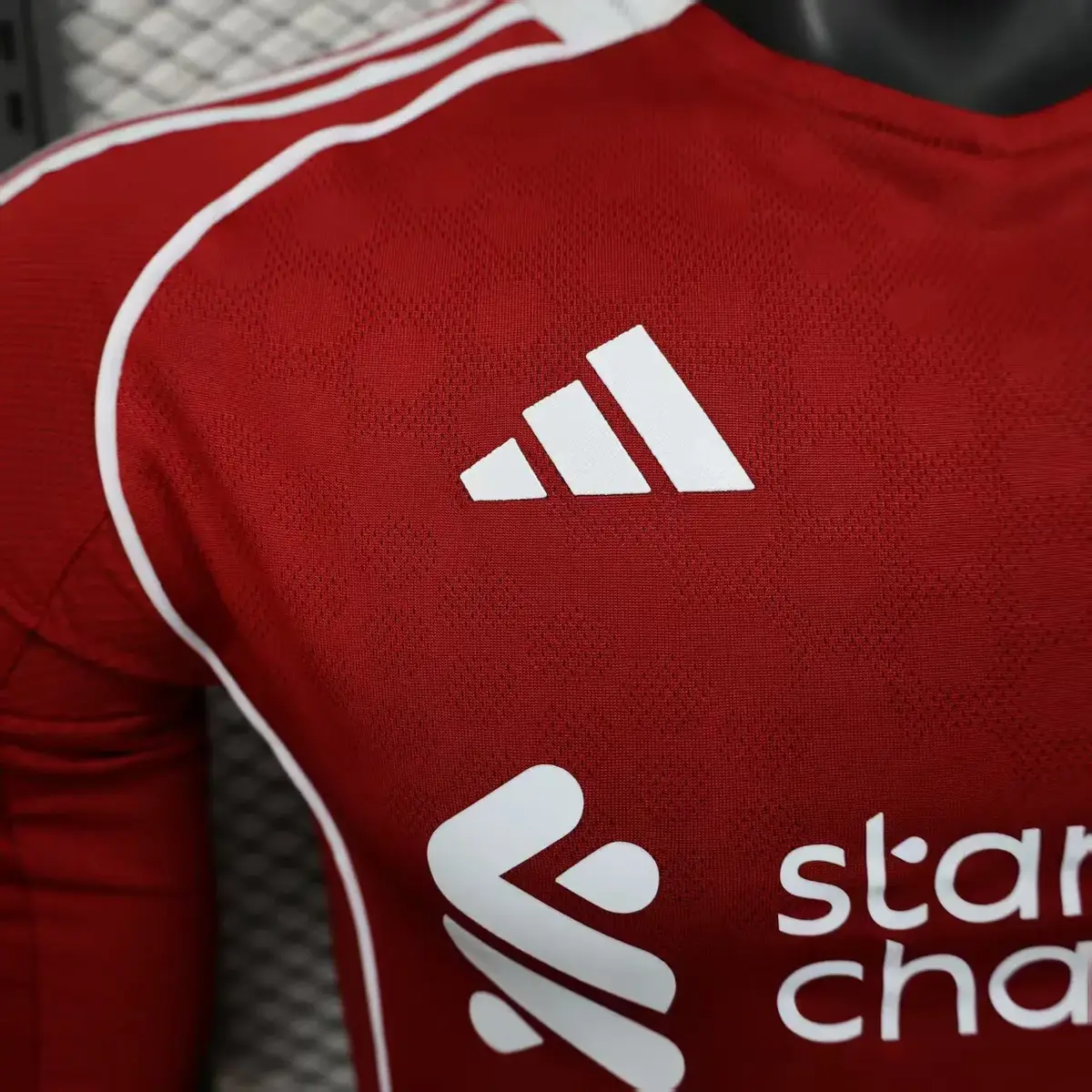 2025 2026 player long sleeve liverpool home soccer jersey 5