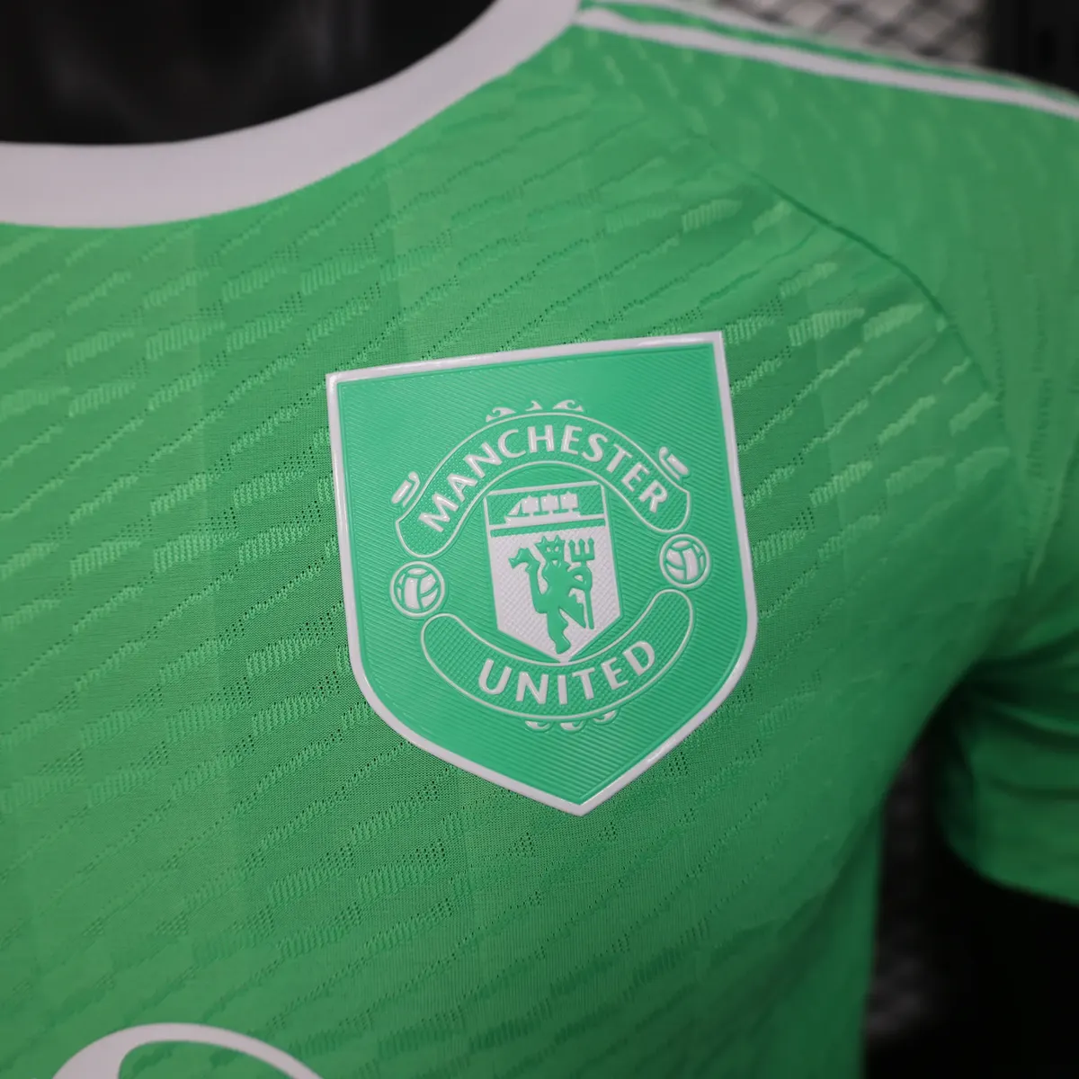 2025 2026 player manchester united goalkeeper football shirt 9