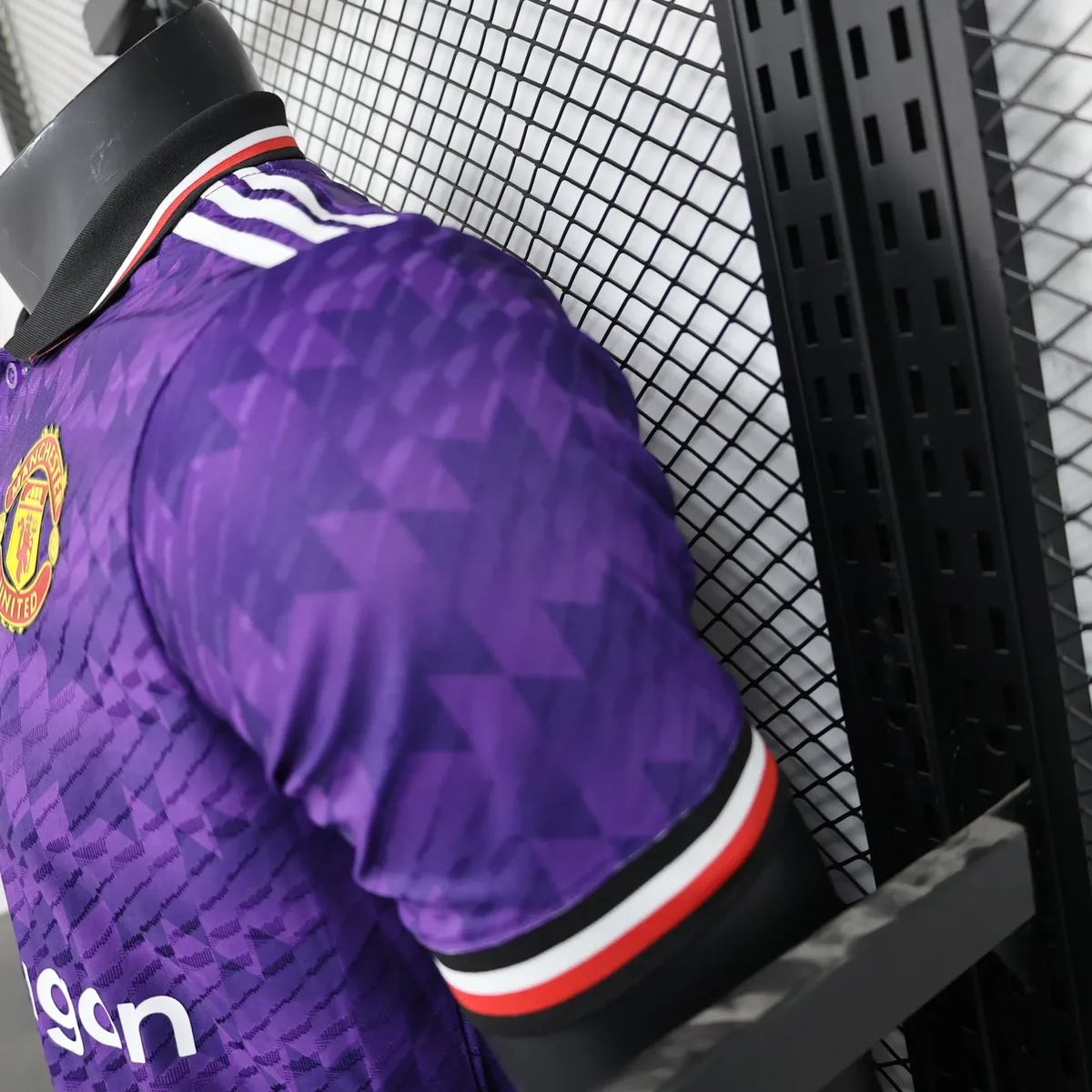 2025 2026 player version m u purple football shirt 6