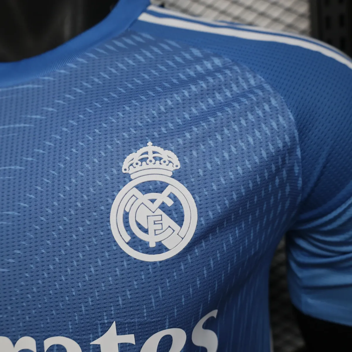 2025 2026 players real madrid goalkeeper football shirt 4