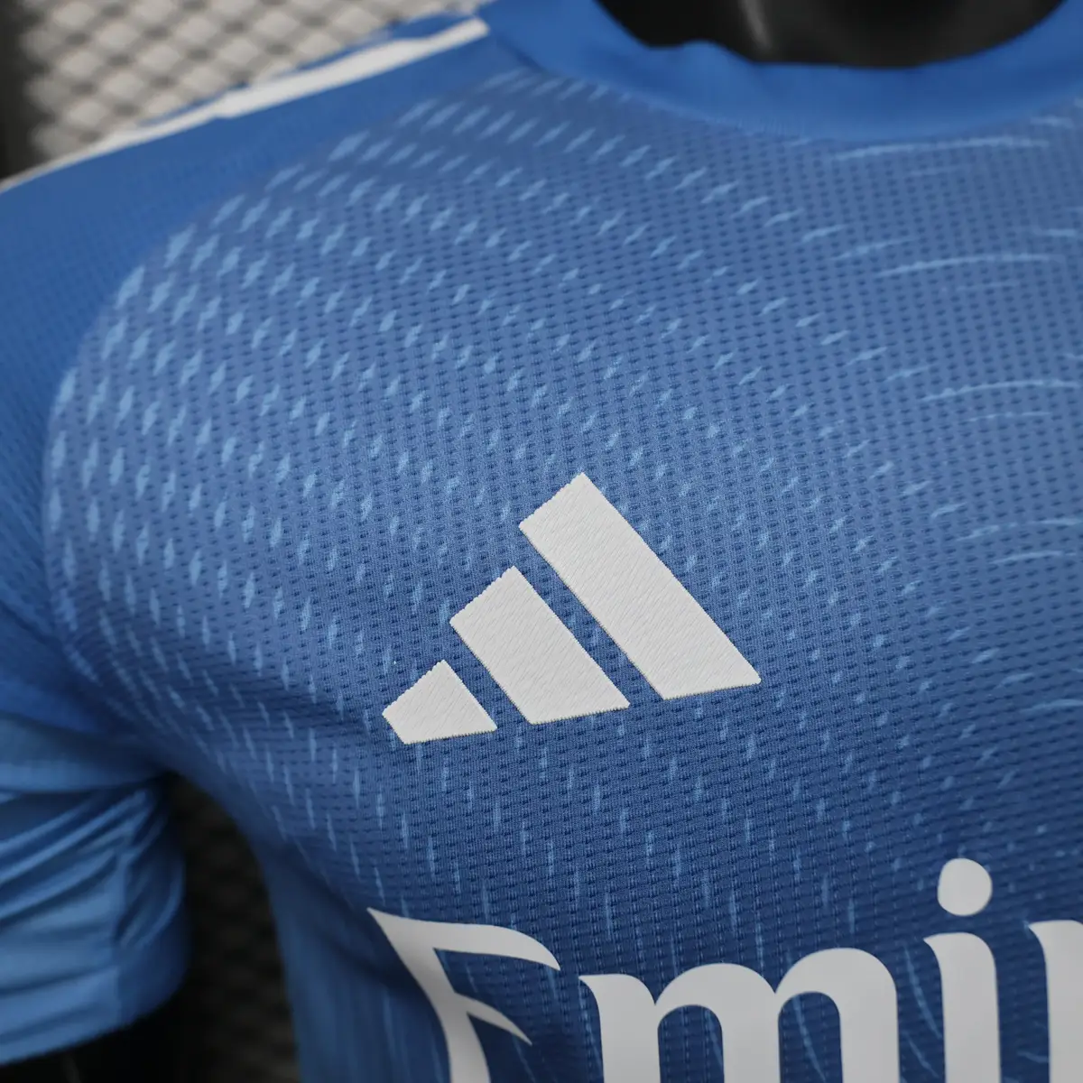 2025 2026 players real madrid goalkeeper football shirt 5