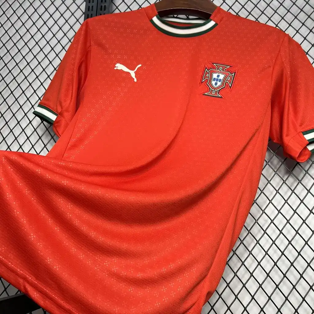 2025 2026 portugal home football shirt 3