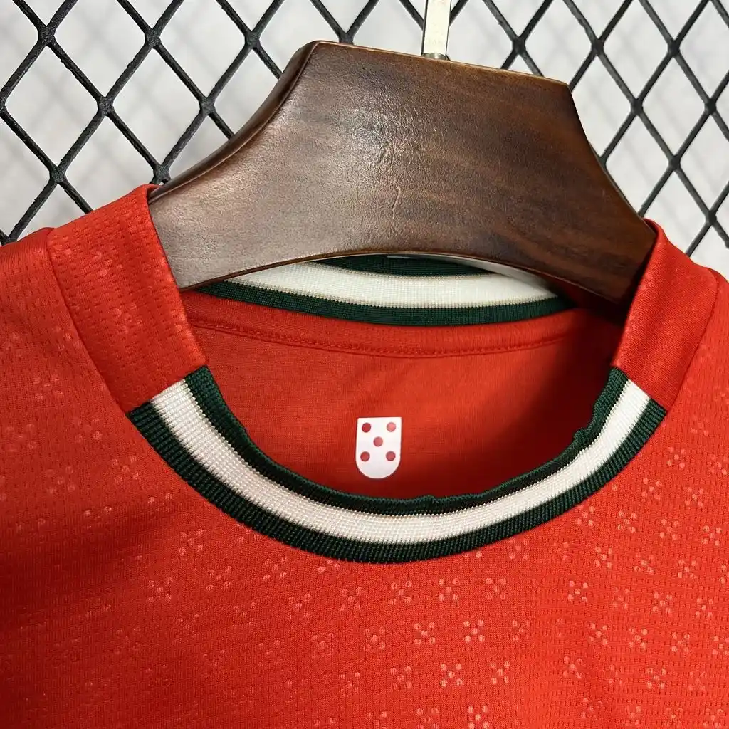 2025 2026 portugal home football shirt 4
