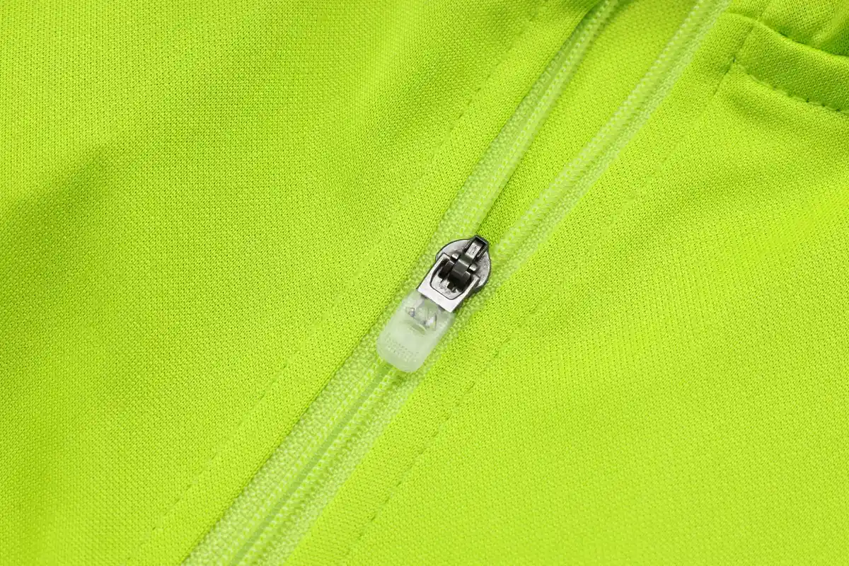 2025 2026 real madrid long zipper jacket training suit jersey set green 5