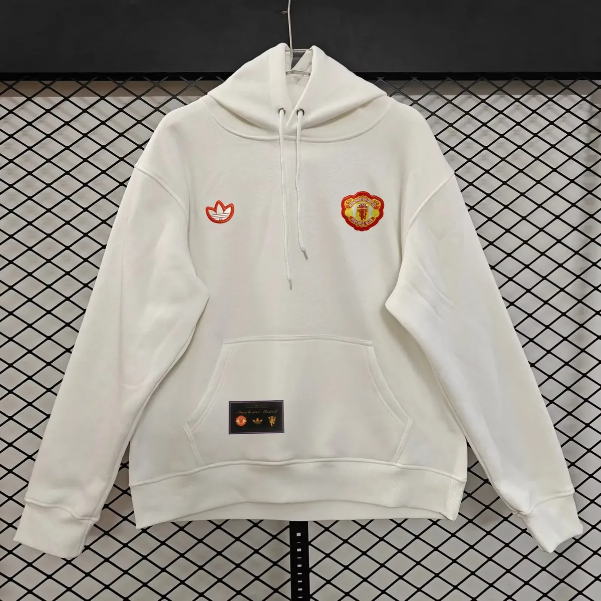 2025 manchester united fleece lined hoodie 5