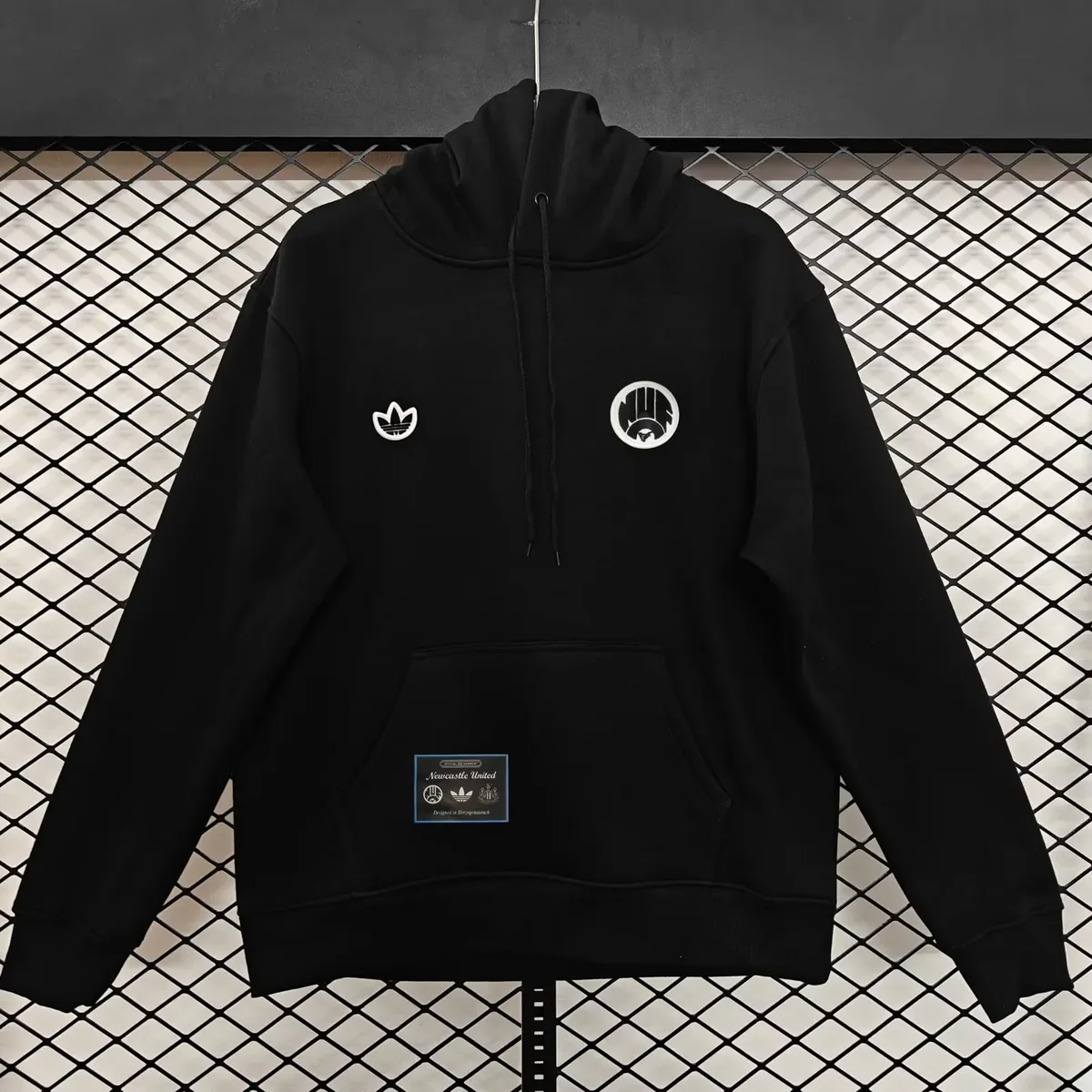 2025 newcastle united fleece lined hoodie 3
