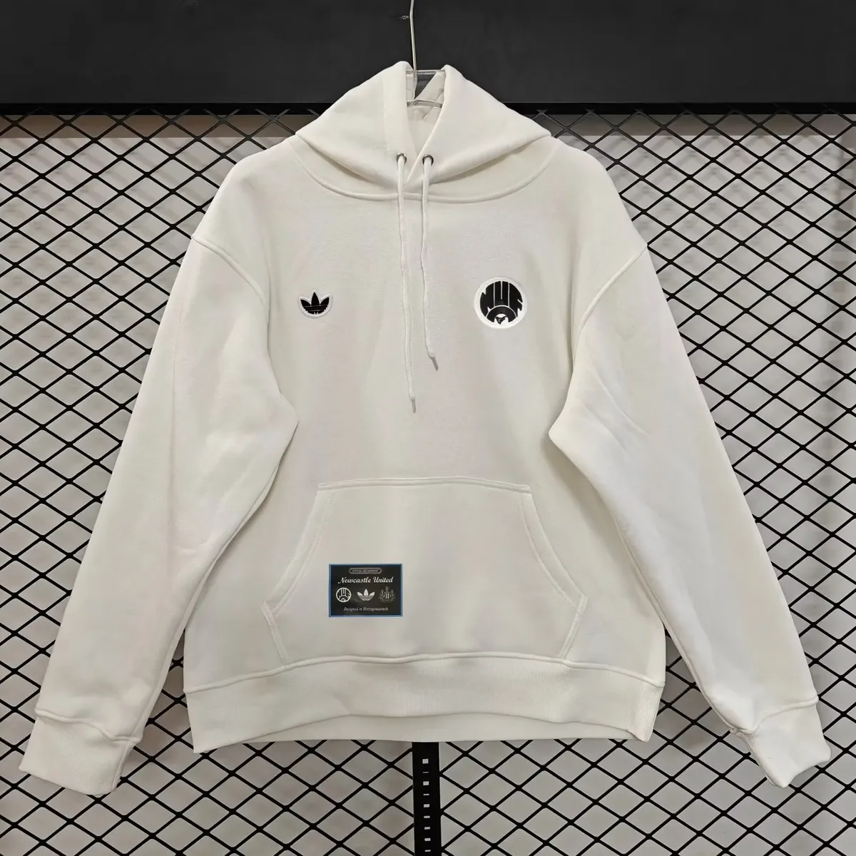 2025 newcastle united fleece lined hoodie 4