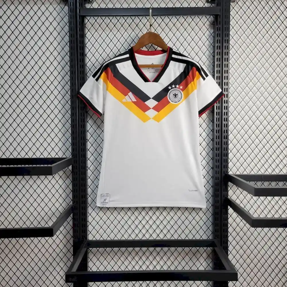 2025 women s size germany home football shirt 1