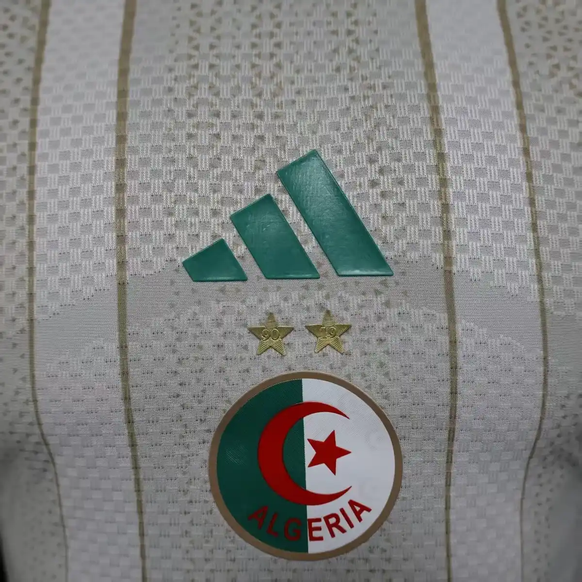 2026 player algeria home football shirt with 2 stars 4