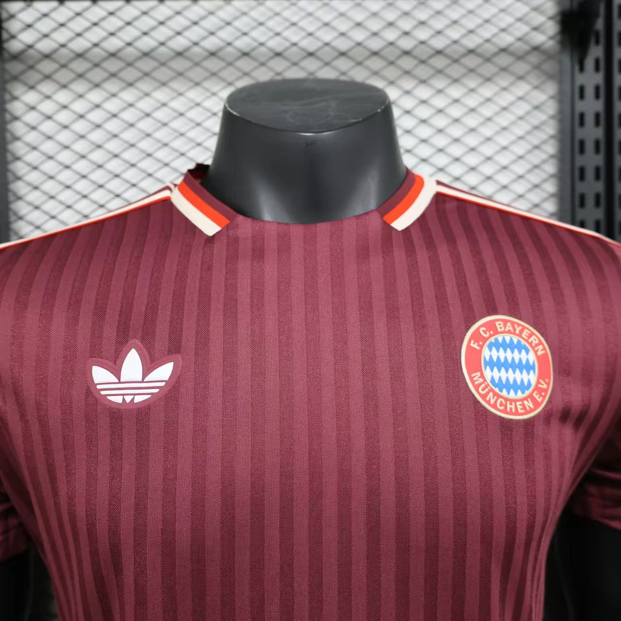 2025/2026 Player Bayern Munich Special Edition Football Shirt 1:1 Thai Quality - Image 3