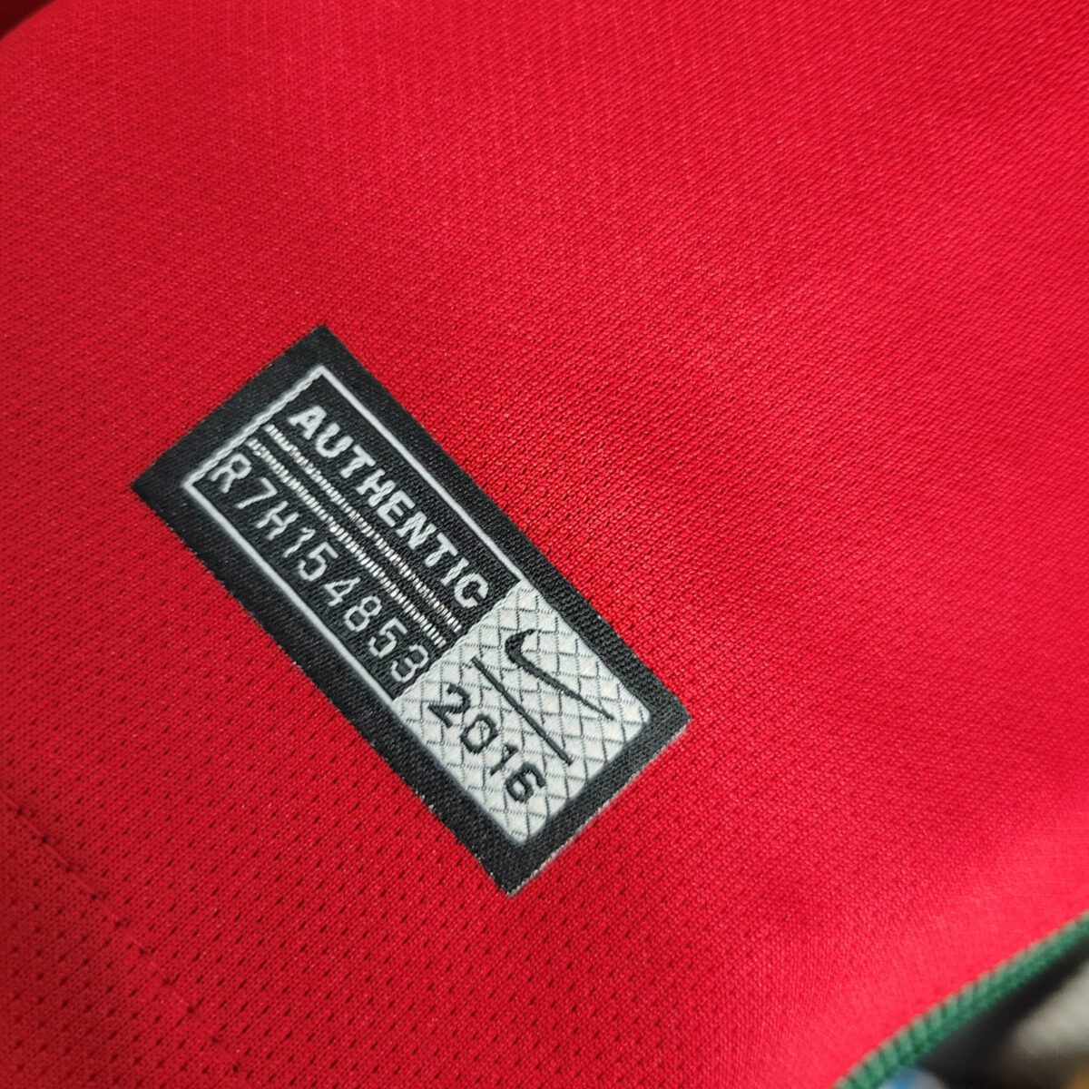 2016 Retro Long Sleeve Portugal Away Football Shirt 1:1 Thai Quality - Image 6