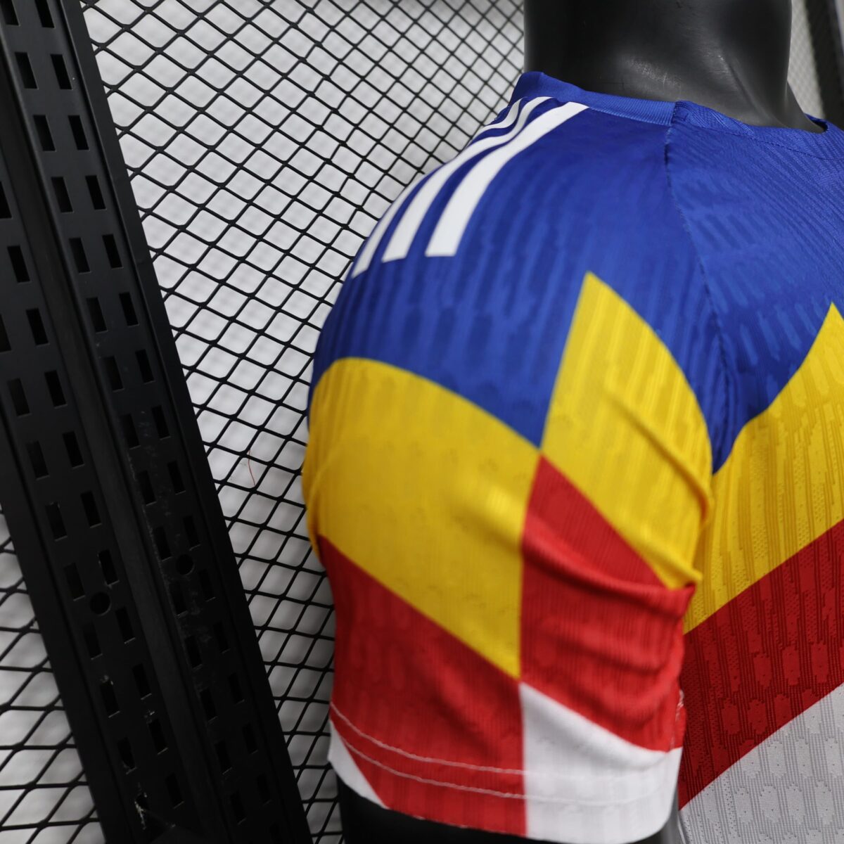 2026 Player Romania Special Edition Football Shirt 1:1 Thai Quality - Image 5