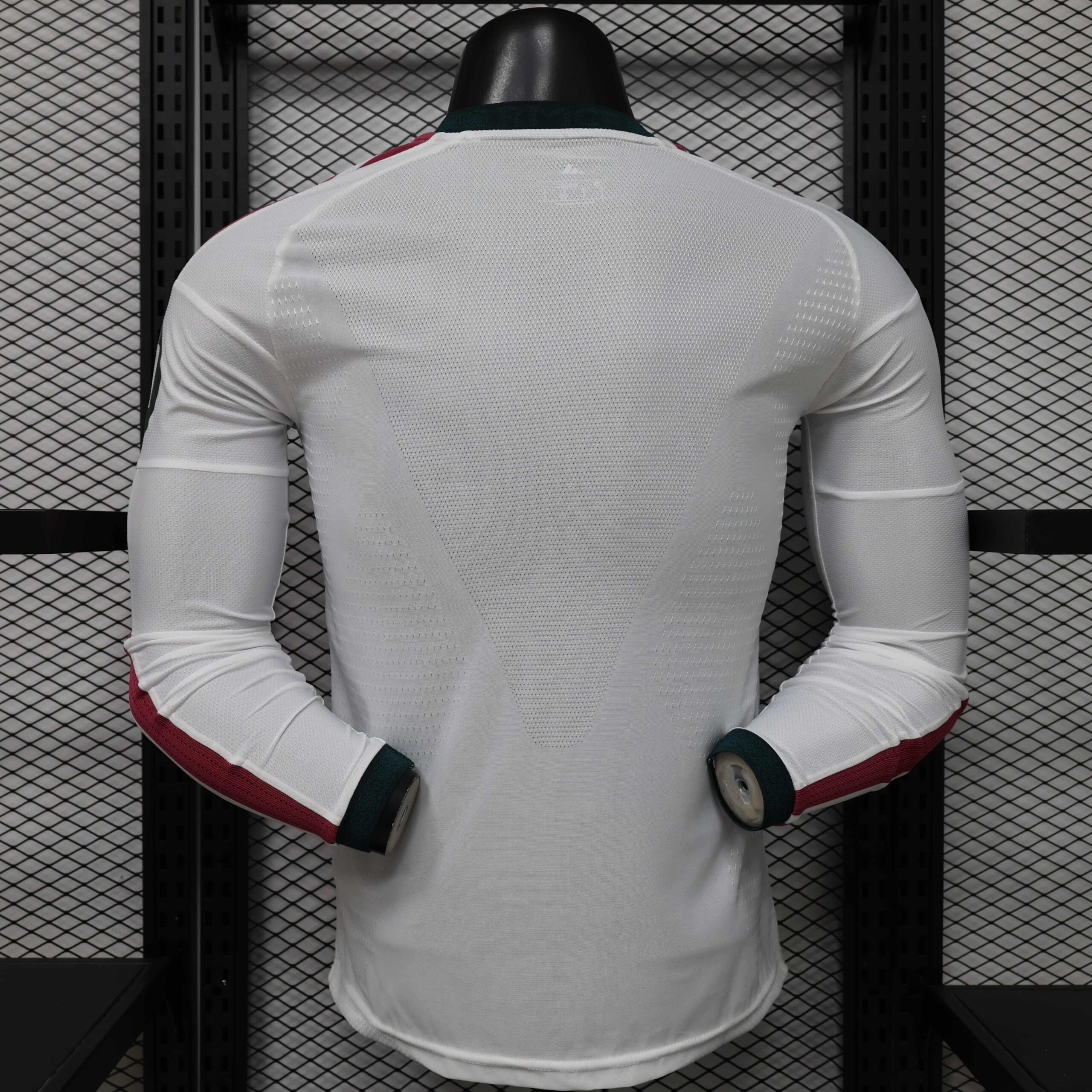 2026/2027 Long sleeves Player Real Madrid Home Football Shirt 1:1 Thai Quality - Image 2