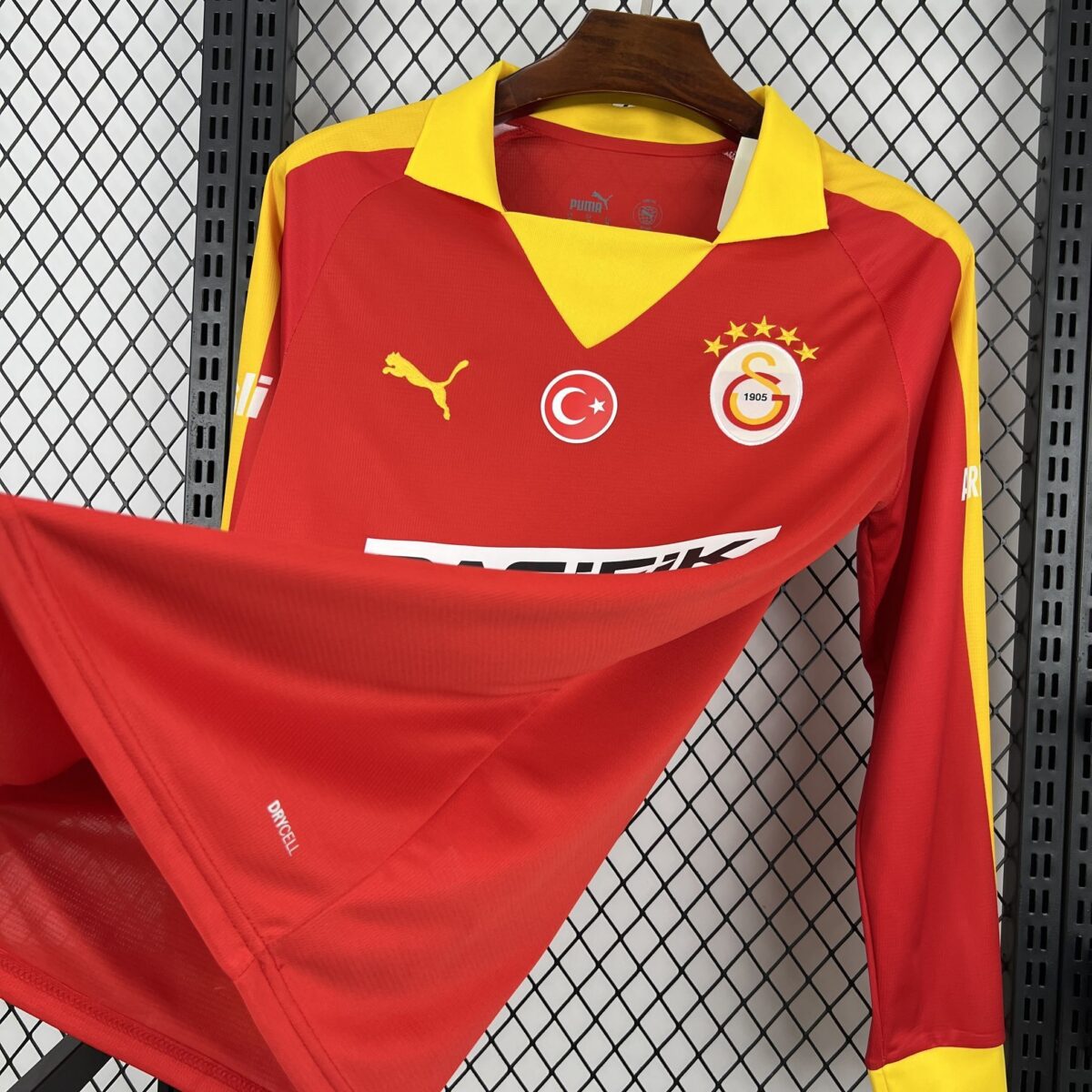 2025/2026 Long Sleeve Galatasaray Special Football Shirt 1:1 Thai Quality - Image 3