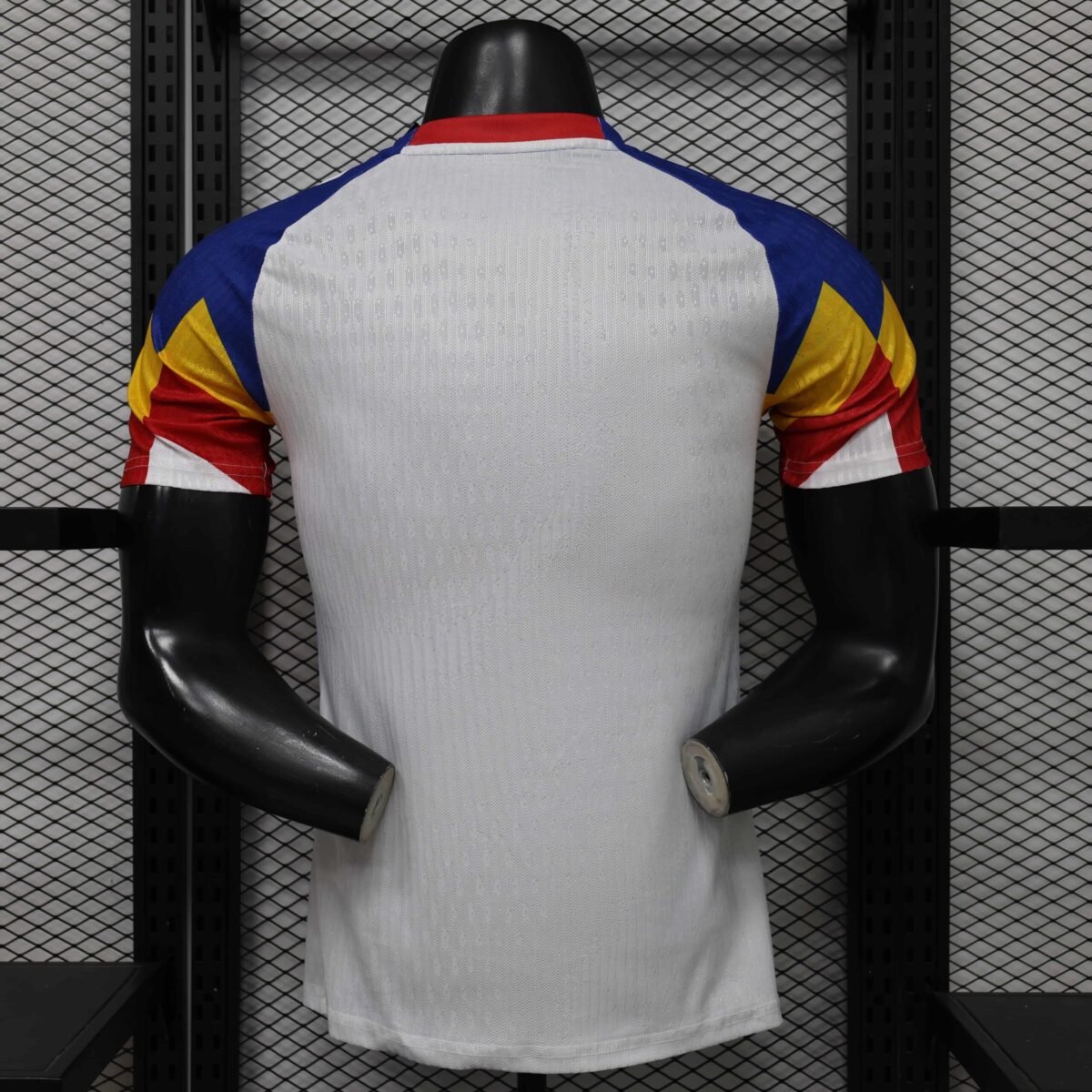 2026 Player Romania Special Edition Football Shirt 1:1 Thai Quality - Image 2