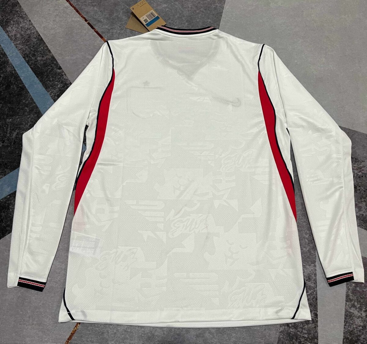 2026/2027 Long Sleeve England Home Football Shirt 1:1 Thai Quality - Image 2