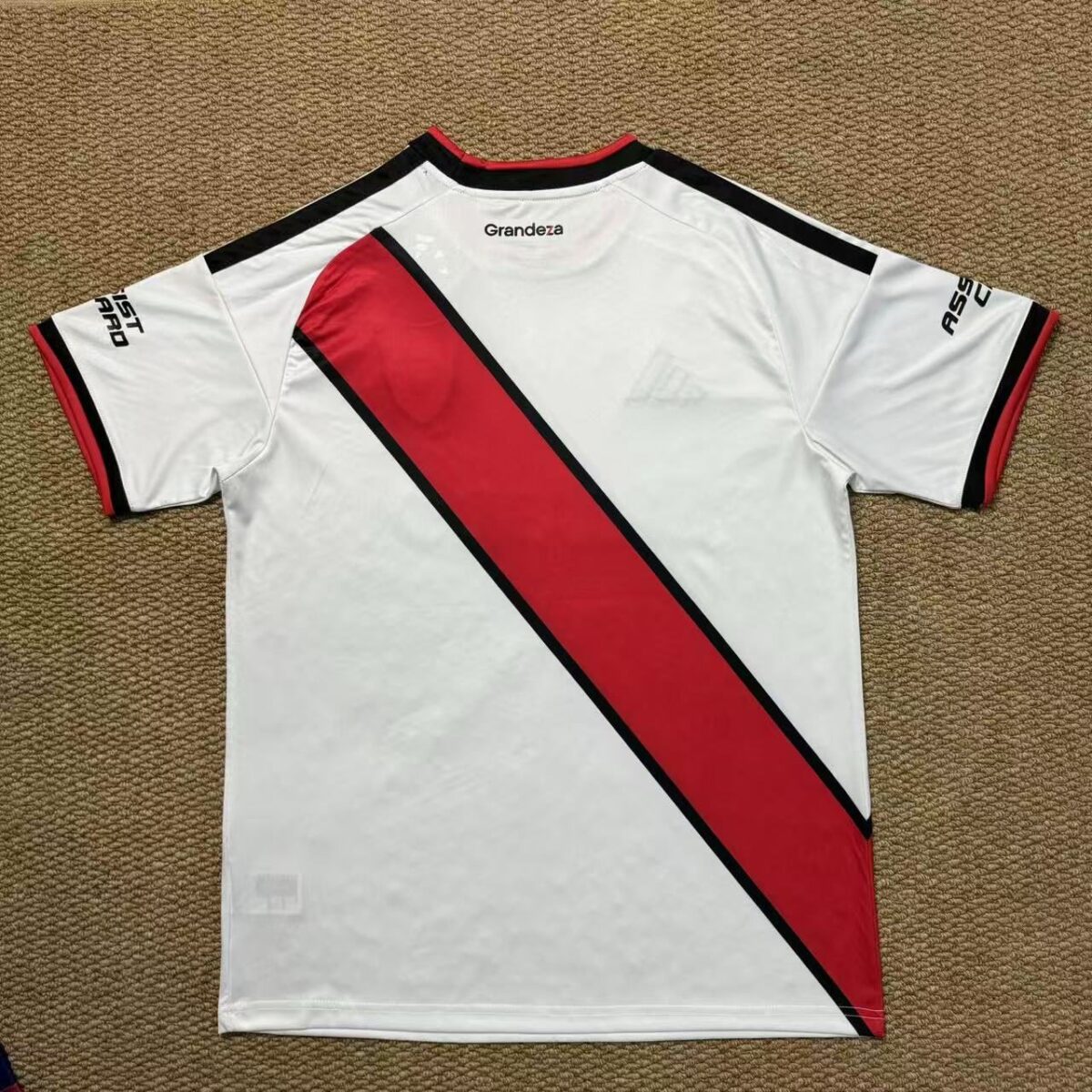 2026/2027 River Plate Home Football Jersey 1:1 Thai Quality - Image 2