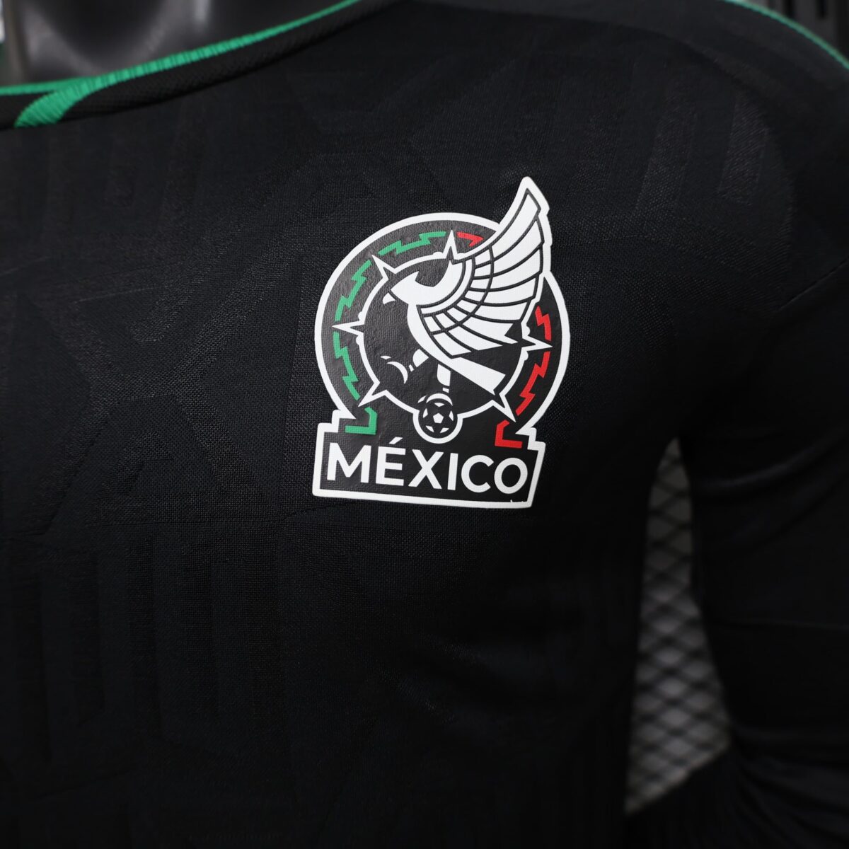 2026 Long Sleeve Player Mexico National Second Away Football Shirt 1:1 Thai Quality - Image 4