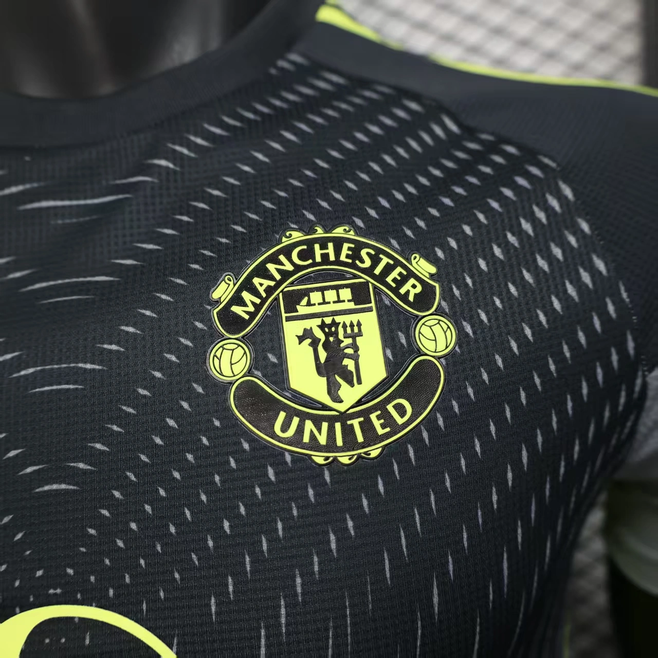2025/2026 Player Manchester United Special EditionFootball Shirt 1:1 Thai Quality - Image 5