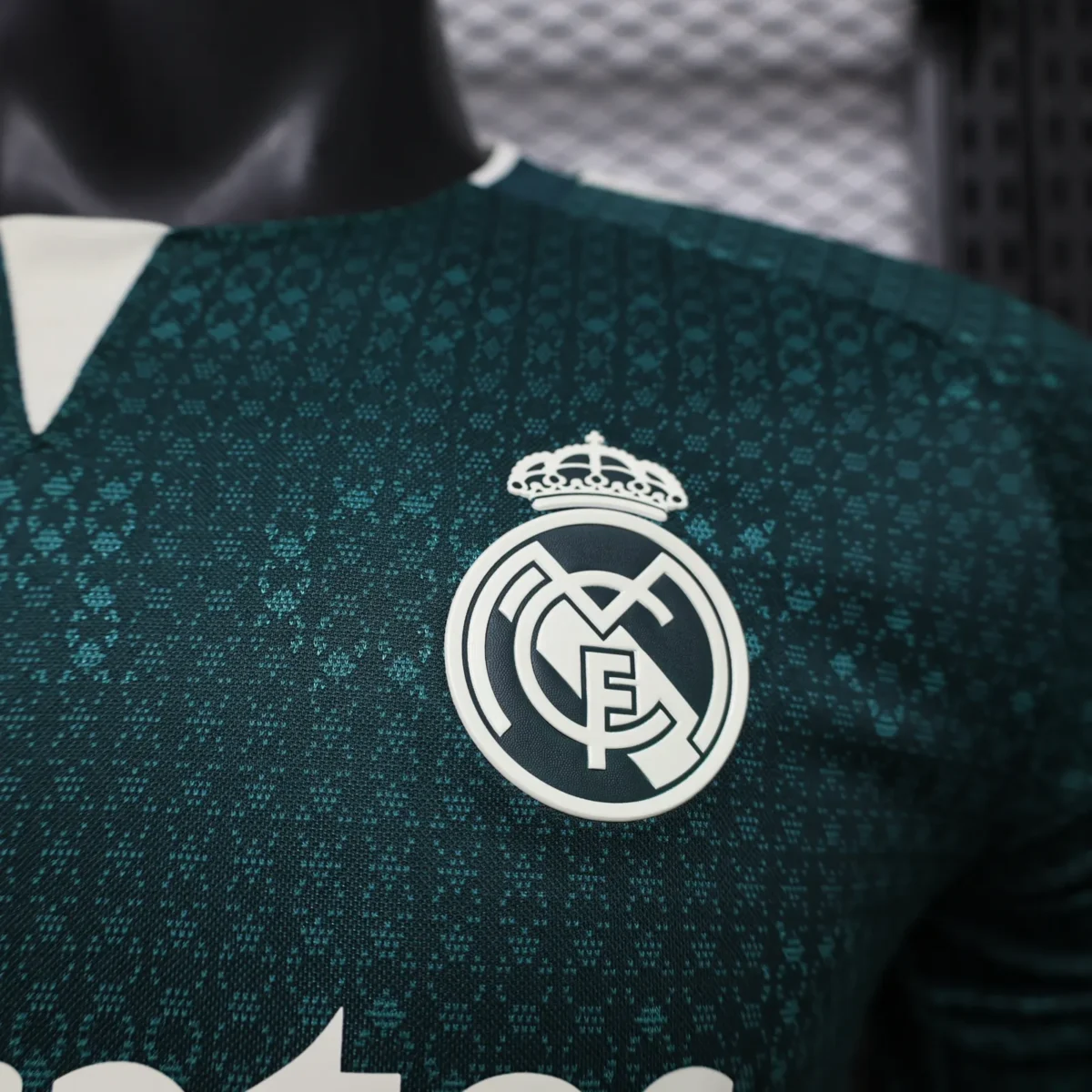 Real Madrid 2026/2027 Player Away Long Sleeve Football Shirt 1:1 Thai Quality - Image 4