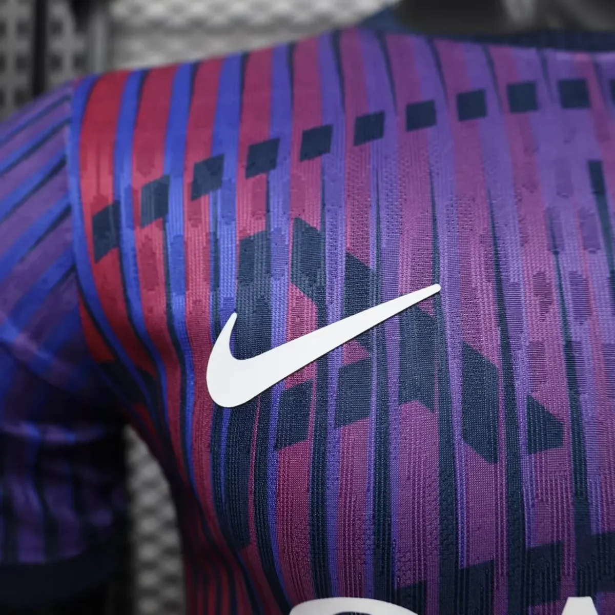 2026/2027 Player PSG Paris Saint Germain Special Edition Soccer Jersey - Image 4