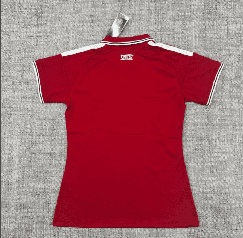 Manchester United 2026/2027 Women's Size Home Football Shirt - Image 2
