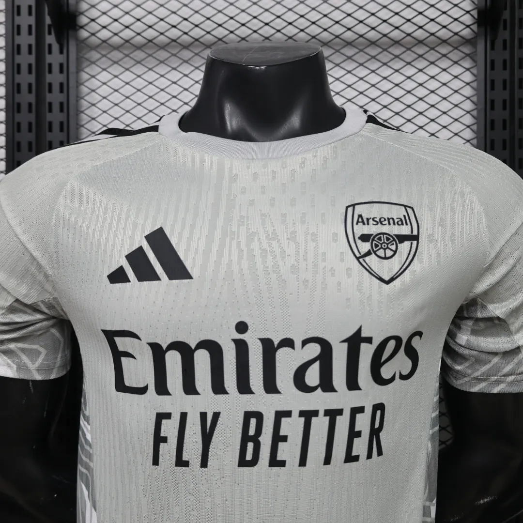 2026/2027 Player Arsenal Goalkeeper Football Shirt - Image 3
