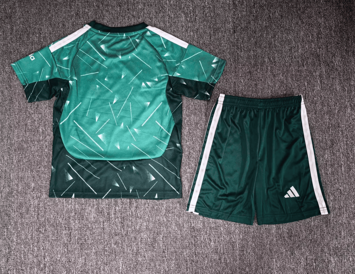 Liverpool 2026/2027 Kids Size Goalkeeper Soccer Jersey 1:1 Thai Quality - Image 2
